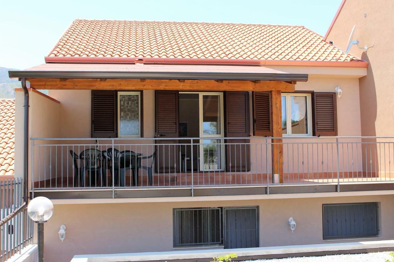 הוילה טראביה Ferienhaus Puvogel מראה חיצוני תמונה